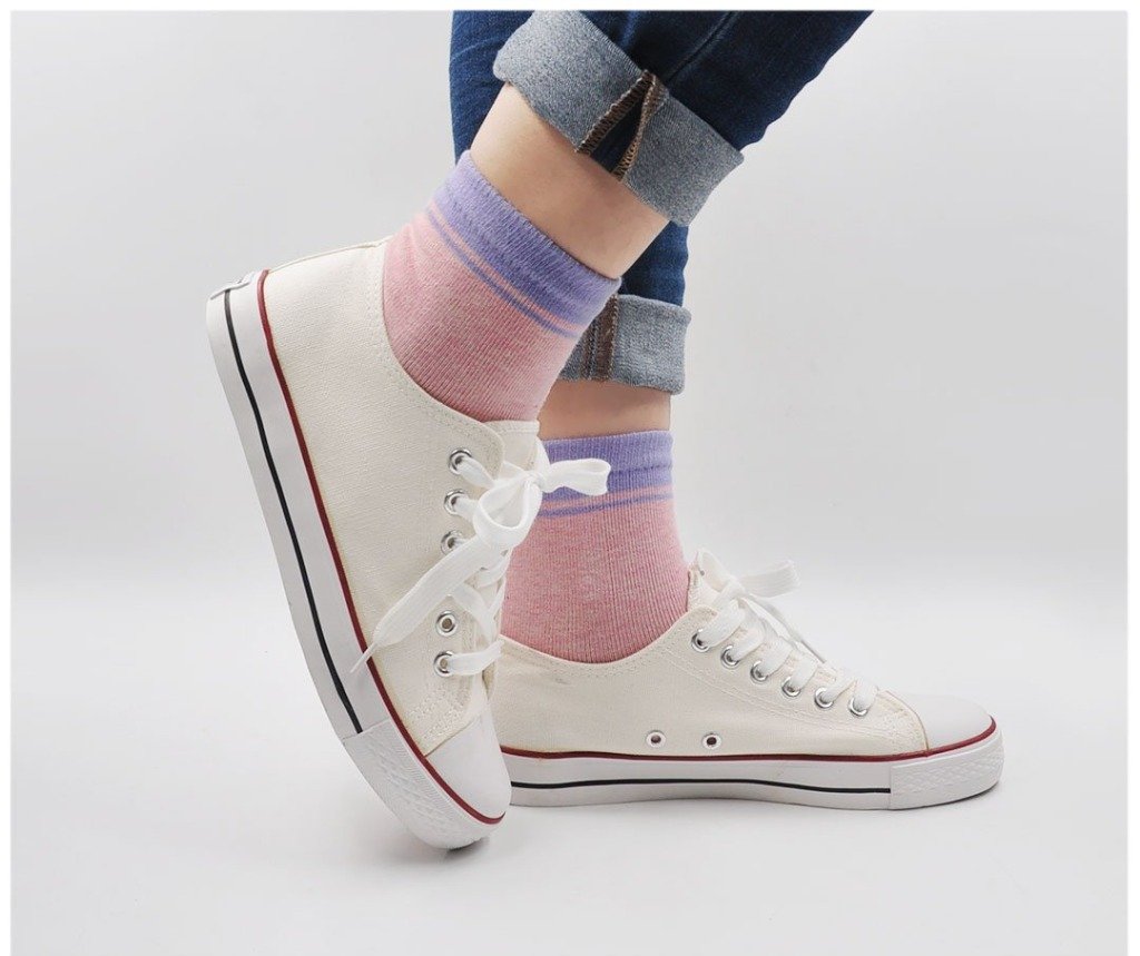pink crew socks for women
