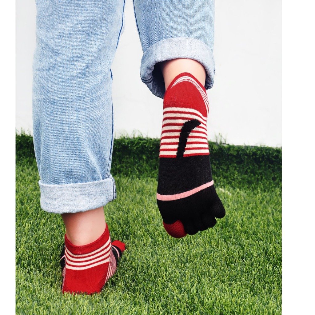 red stripes ankle socks for women