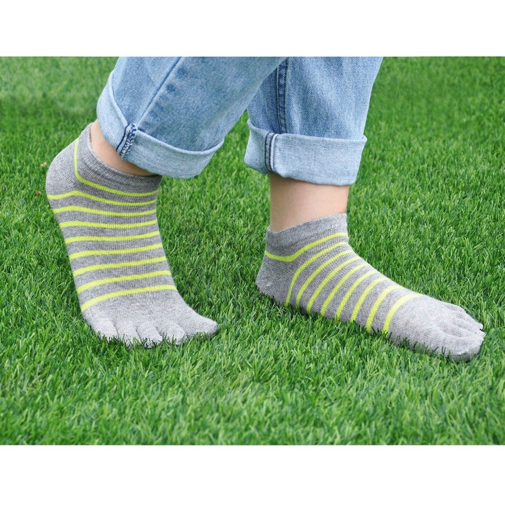 grey stripes socks for women