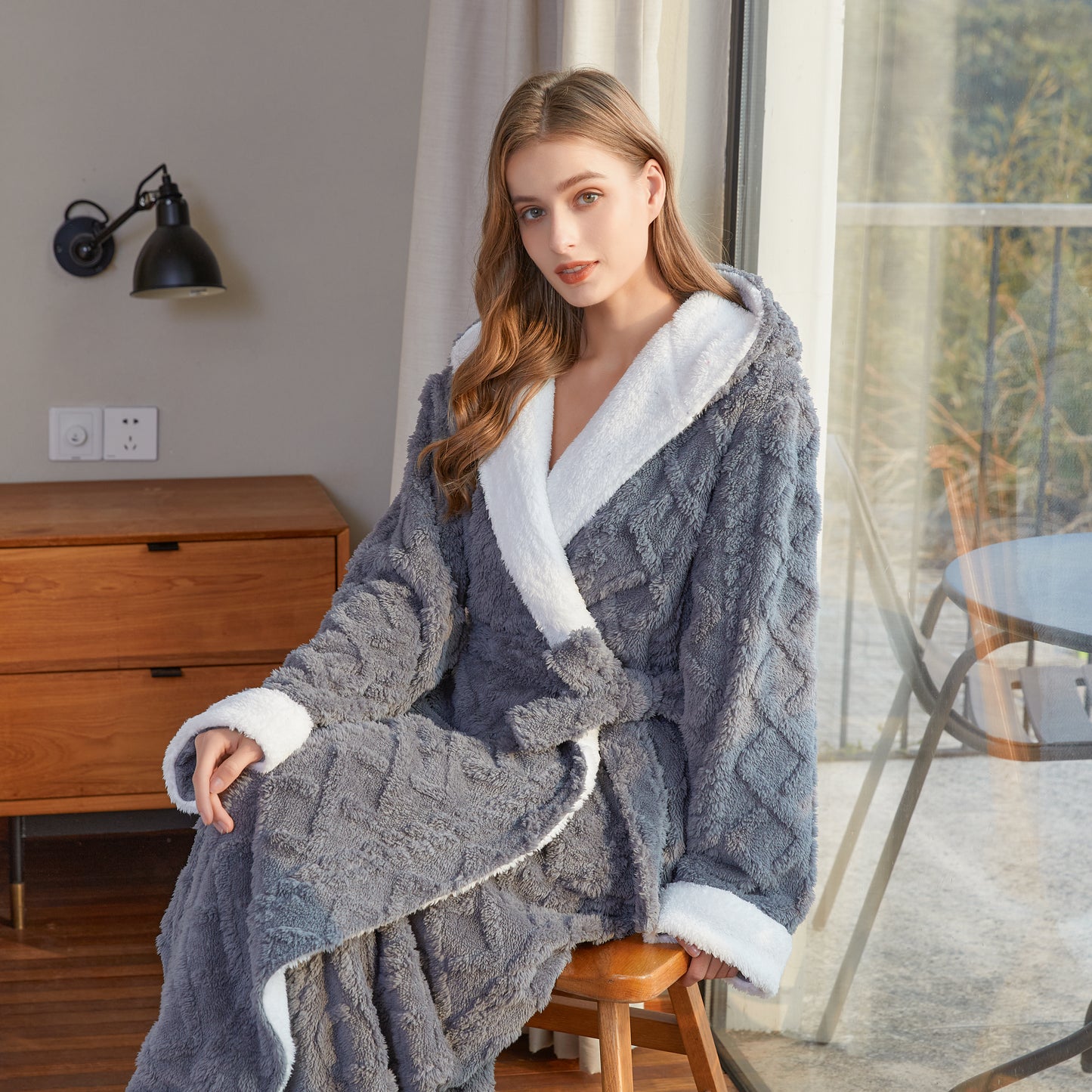 UNEEI Robes for Women Hooded Full-Length Womens Robes Soft Warm for Women Bathrobes