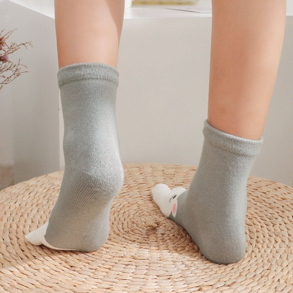 grey cotton crew socks for boys