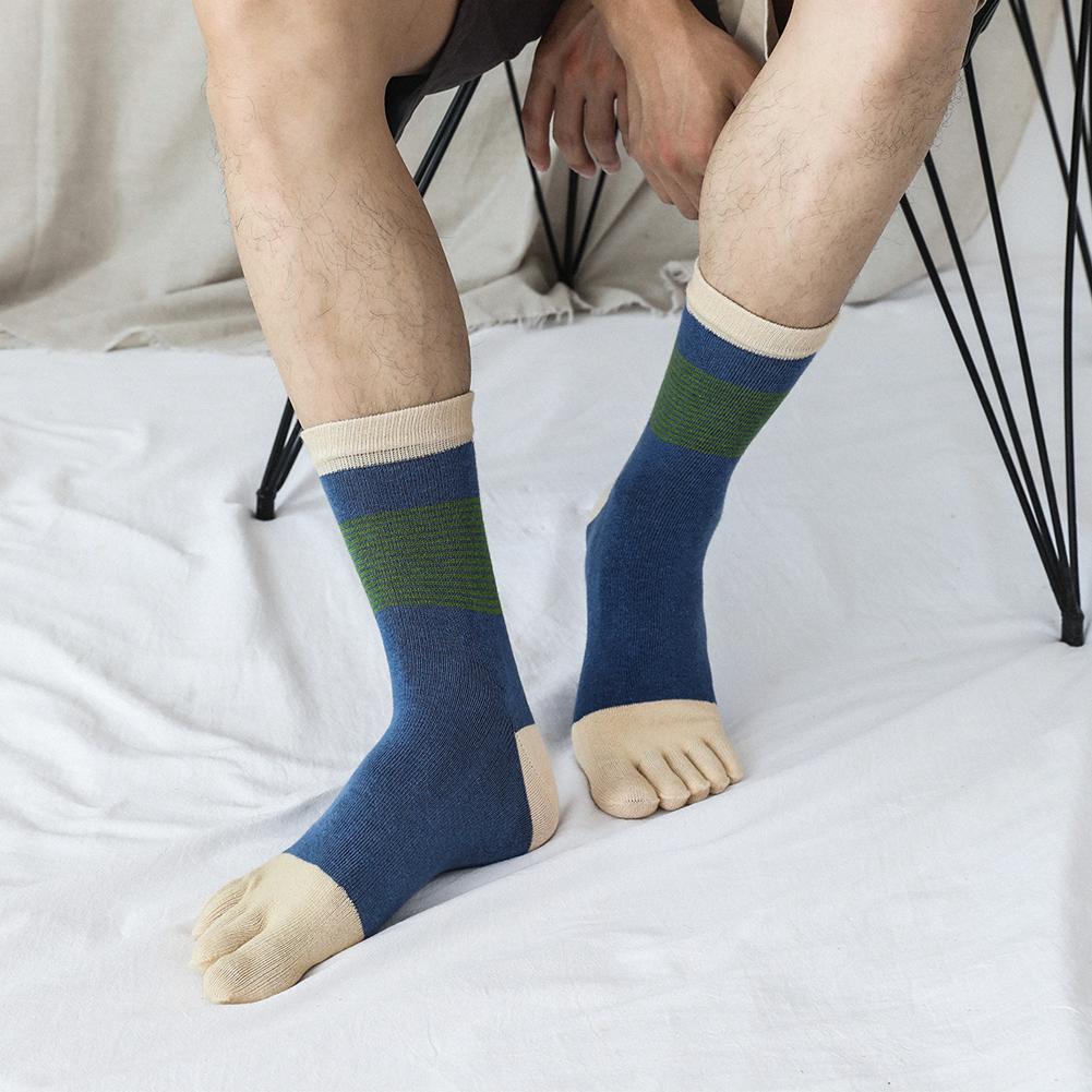 classic blue running crew socks for men