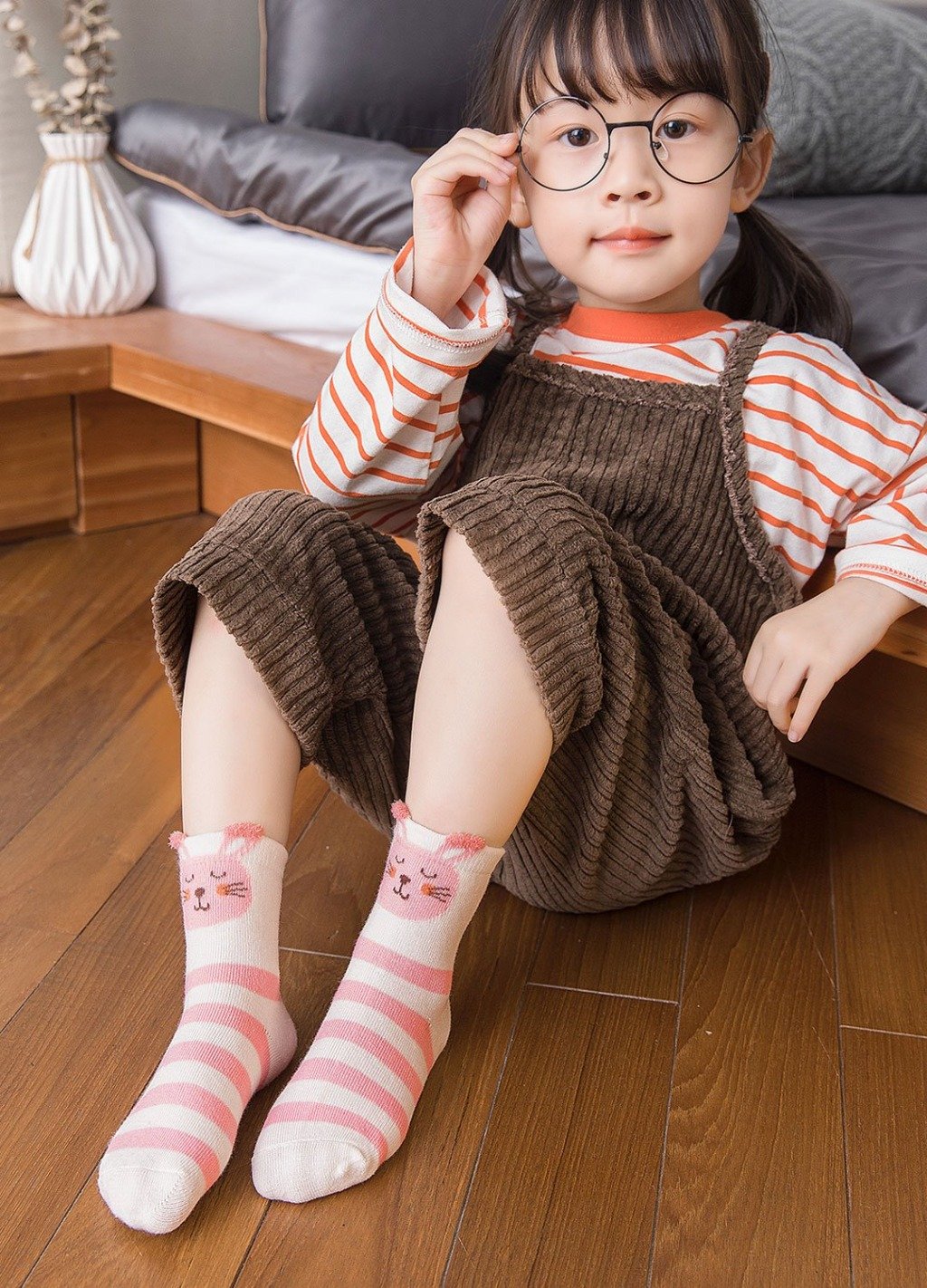 pink stripes crew socks for girls