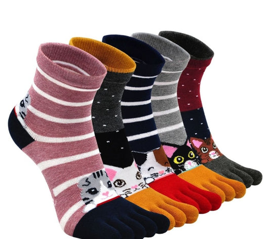 ZAKASA Cute Cat Design 5 Finger Crew Socks for Women, 5 Pairs