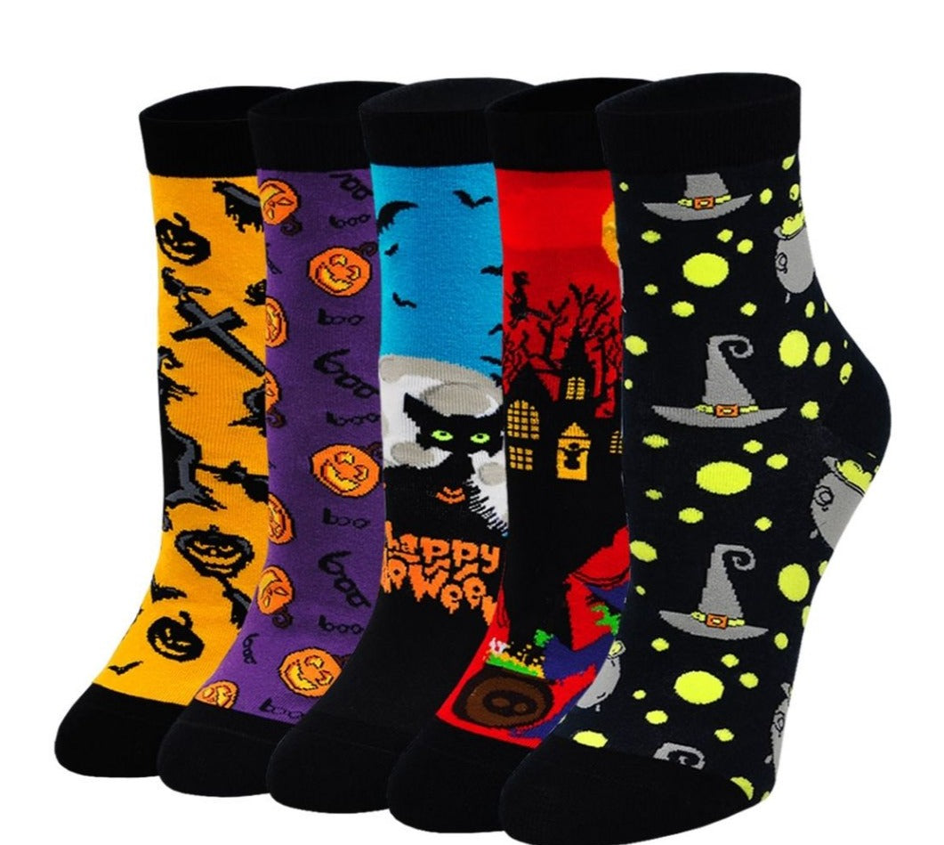 ZAKASA Cute Halloween Scary Design Crew Socks for Women, 5 Pairs